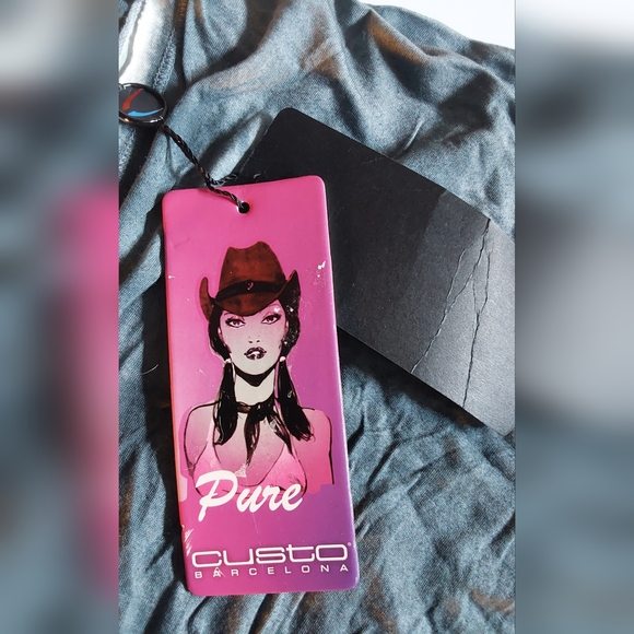 NWT Custo tee - Picture 5 of 7